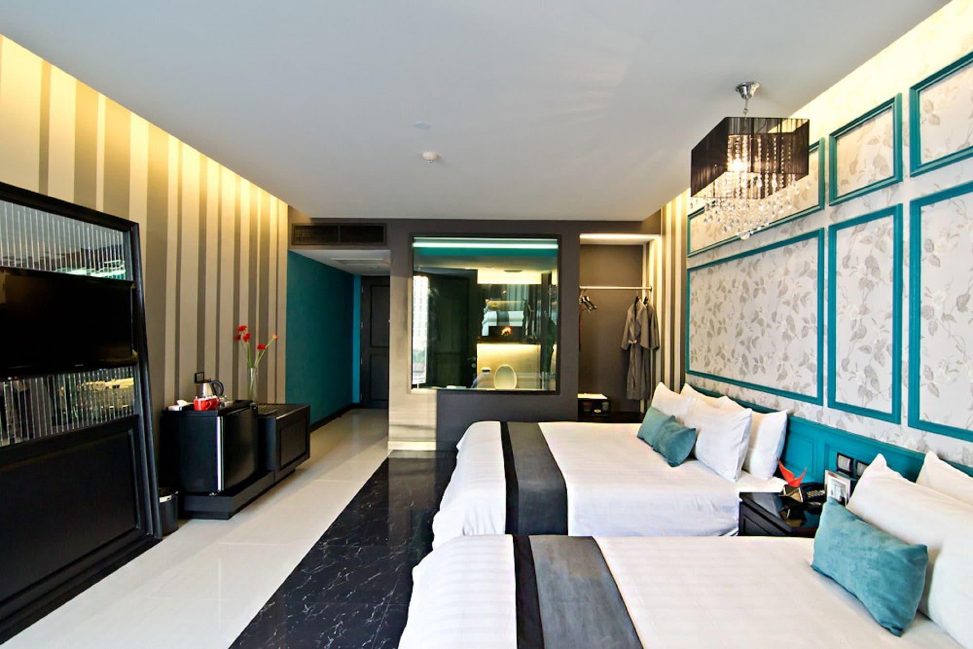 Hotel Tsix5 Quarter Pattaya Esterno foto