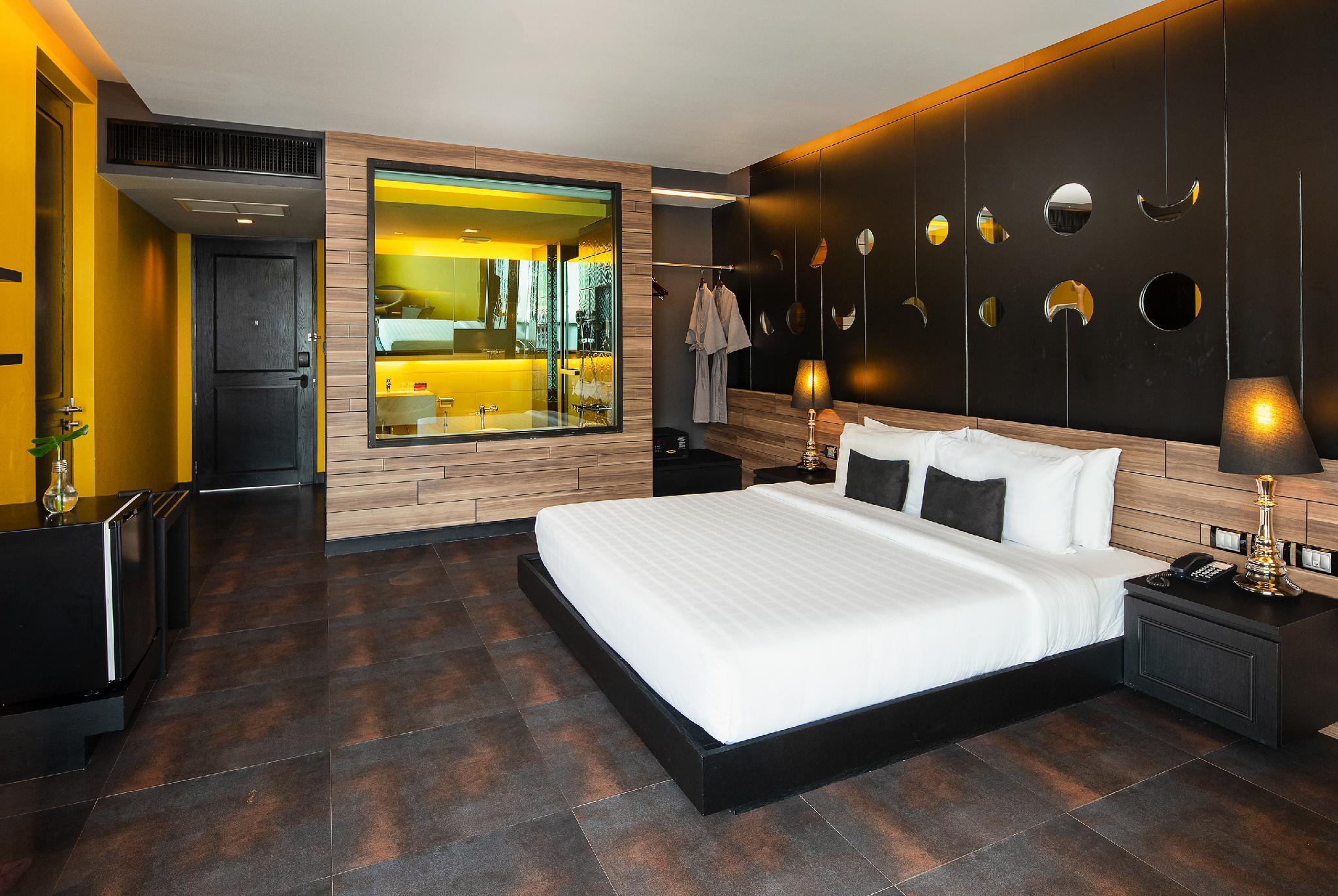 Hotel Tsix5 Quarter Pattaya Esterno foto