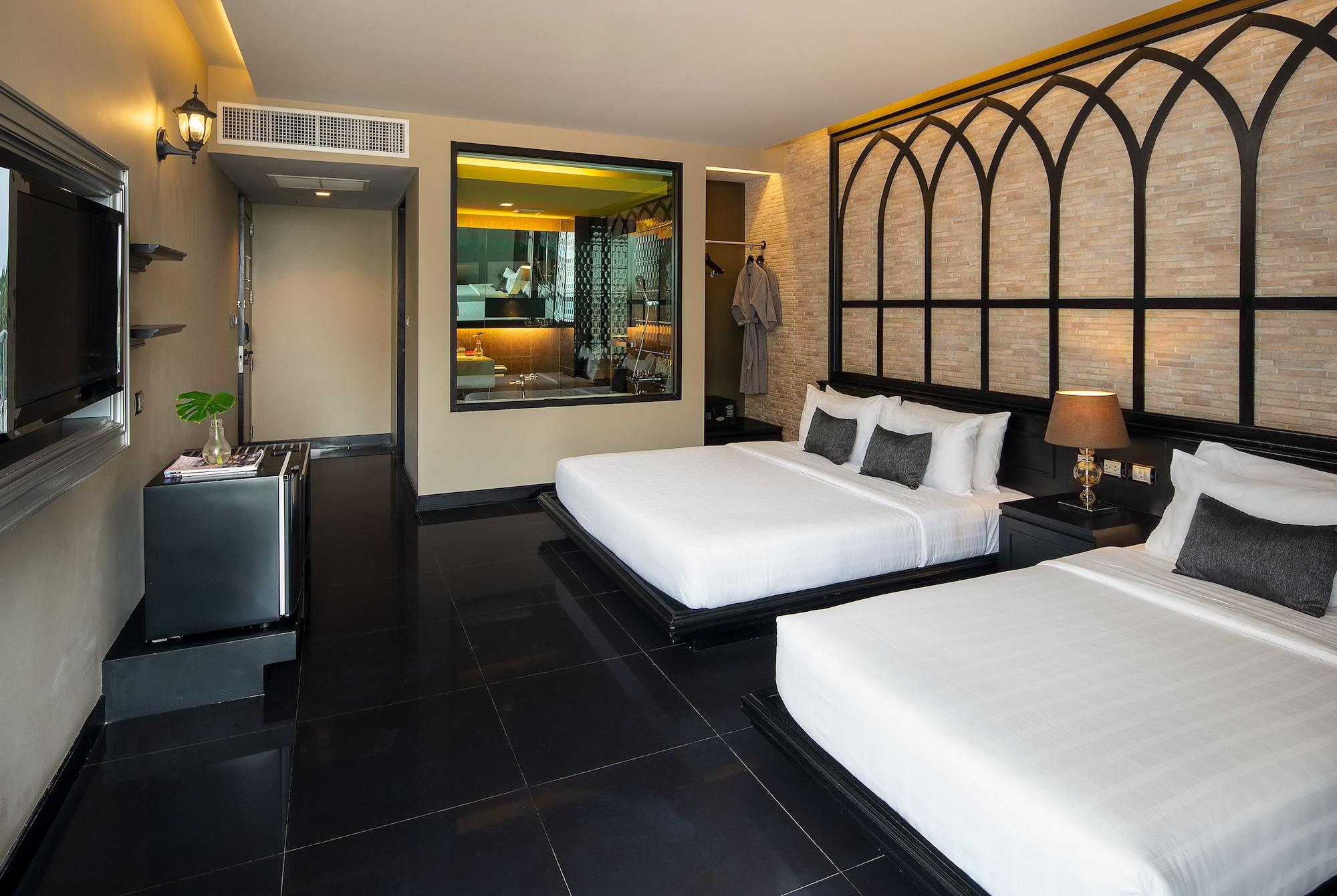 Hotel Tsix5 Quarter Pattaya Esterno foto